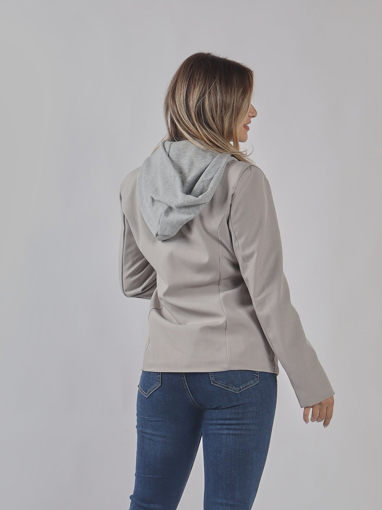 BLAZER CON CAPPUCCIO IN LAYER