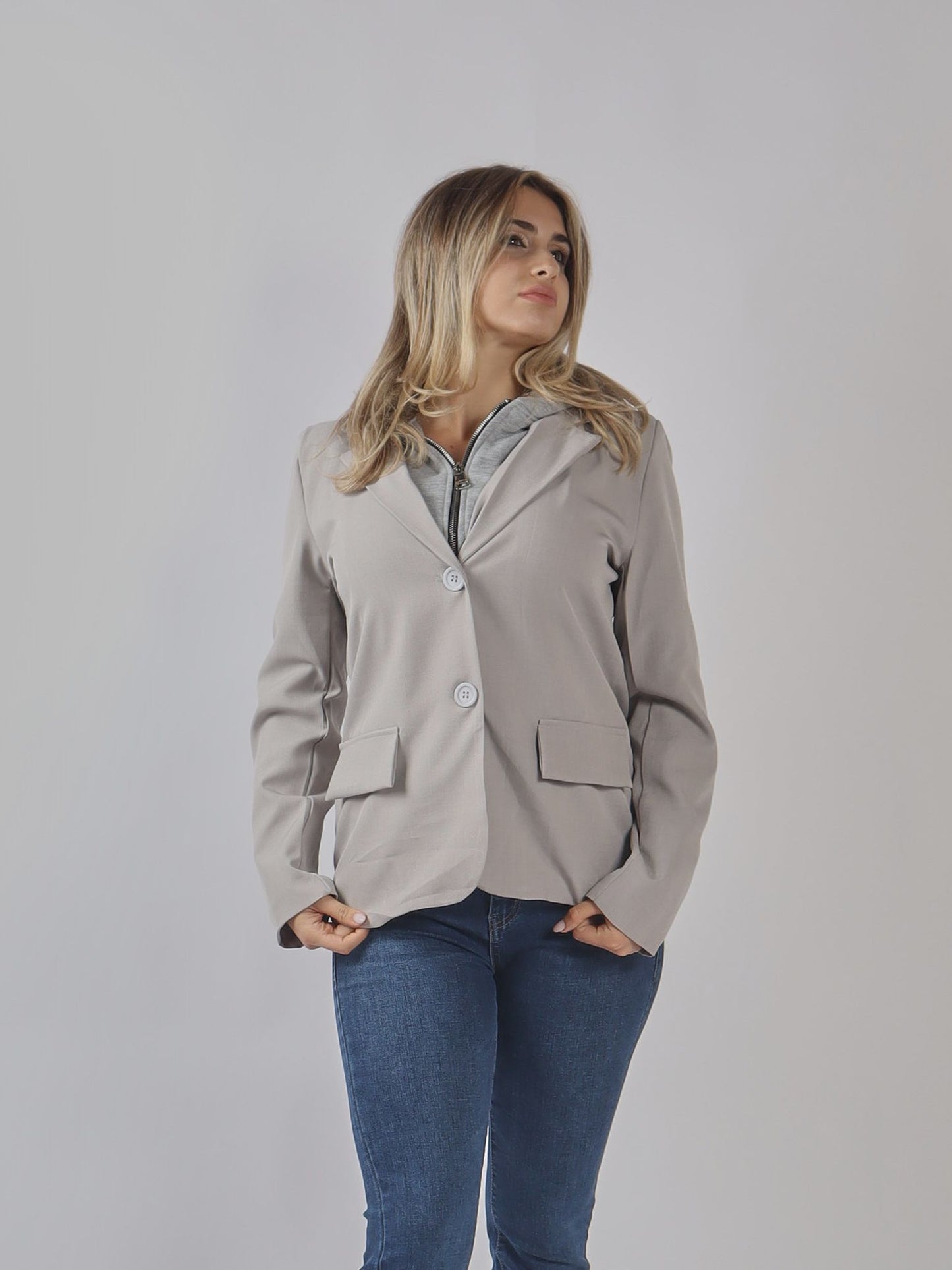 BLAZER CON CAPPUCCIO IN LAYER