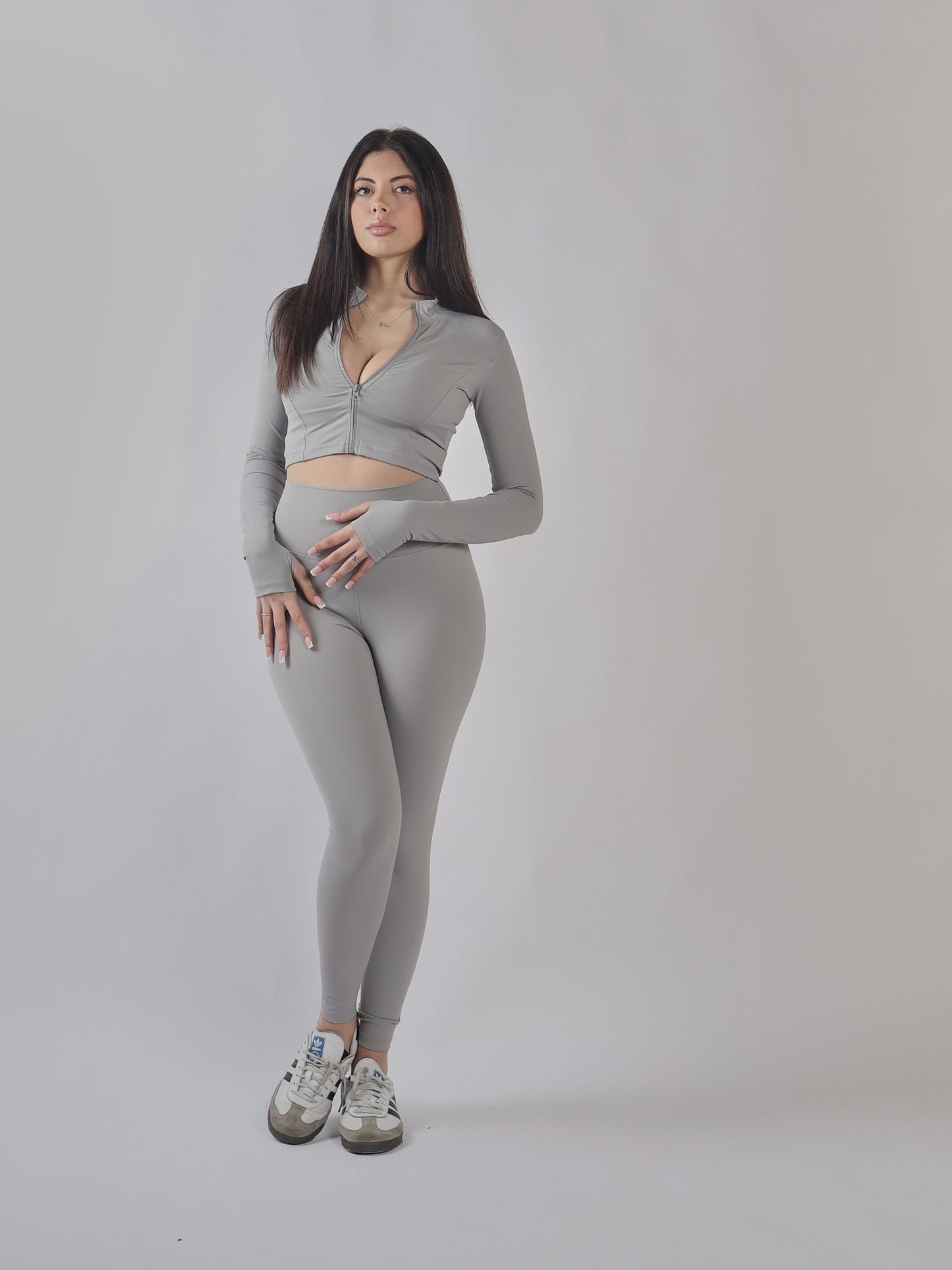 SET SPORTIVO A MANICHE LUNGHE CON ZIP