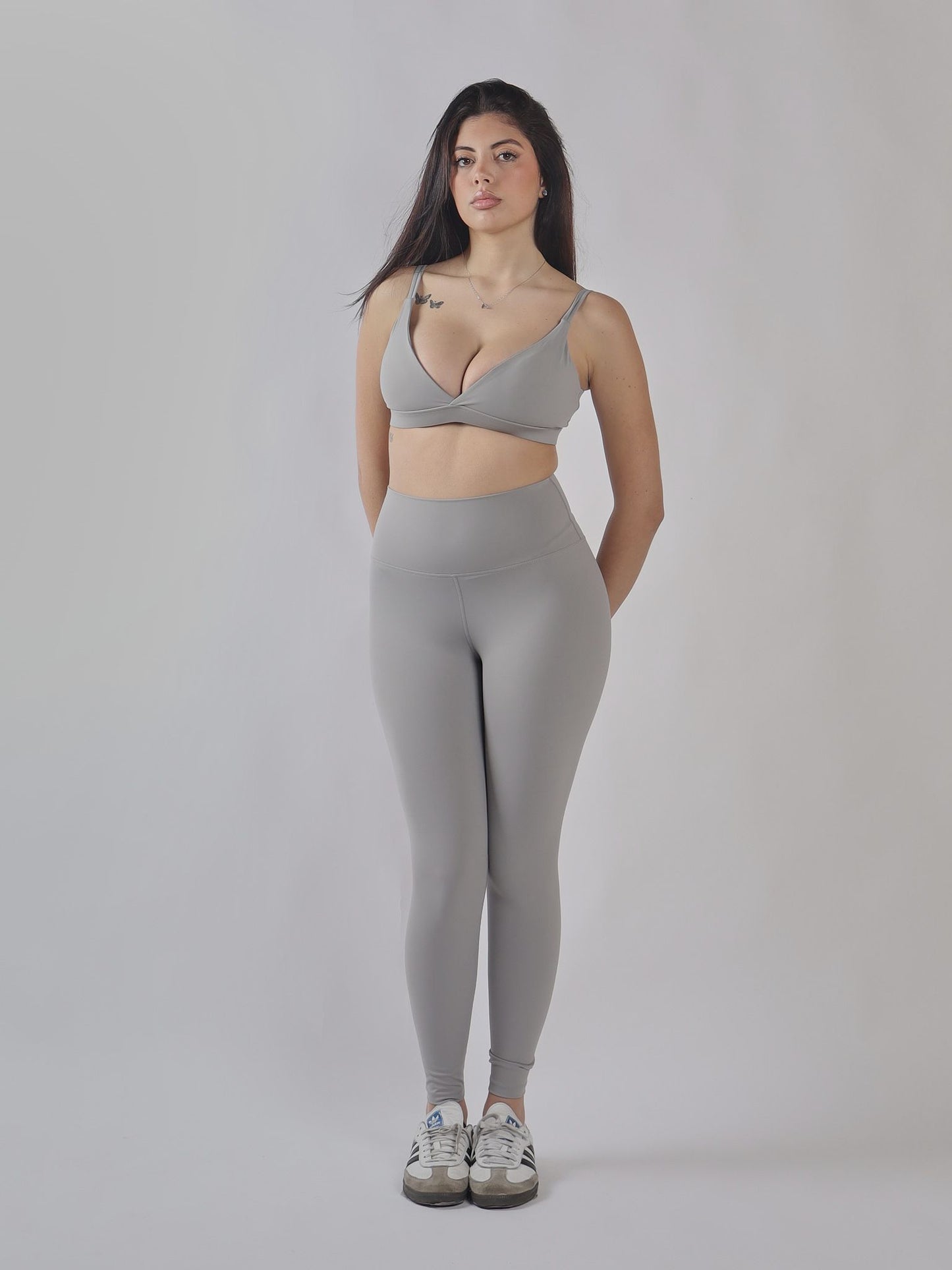 SET SPORTIVO A MANICHE LUNGHE CON ZIP