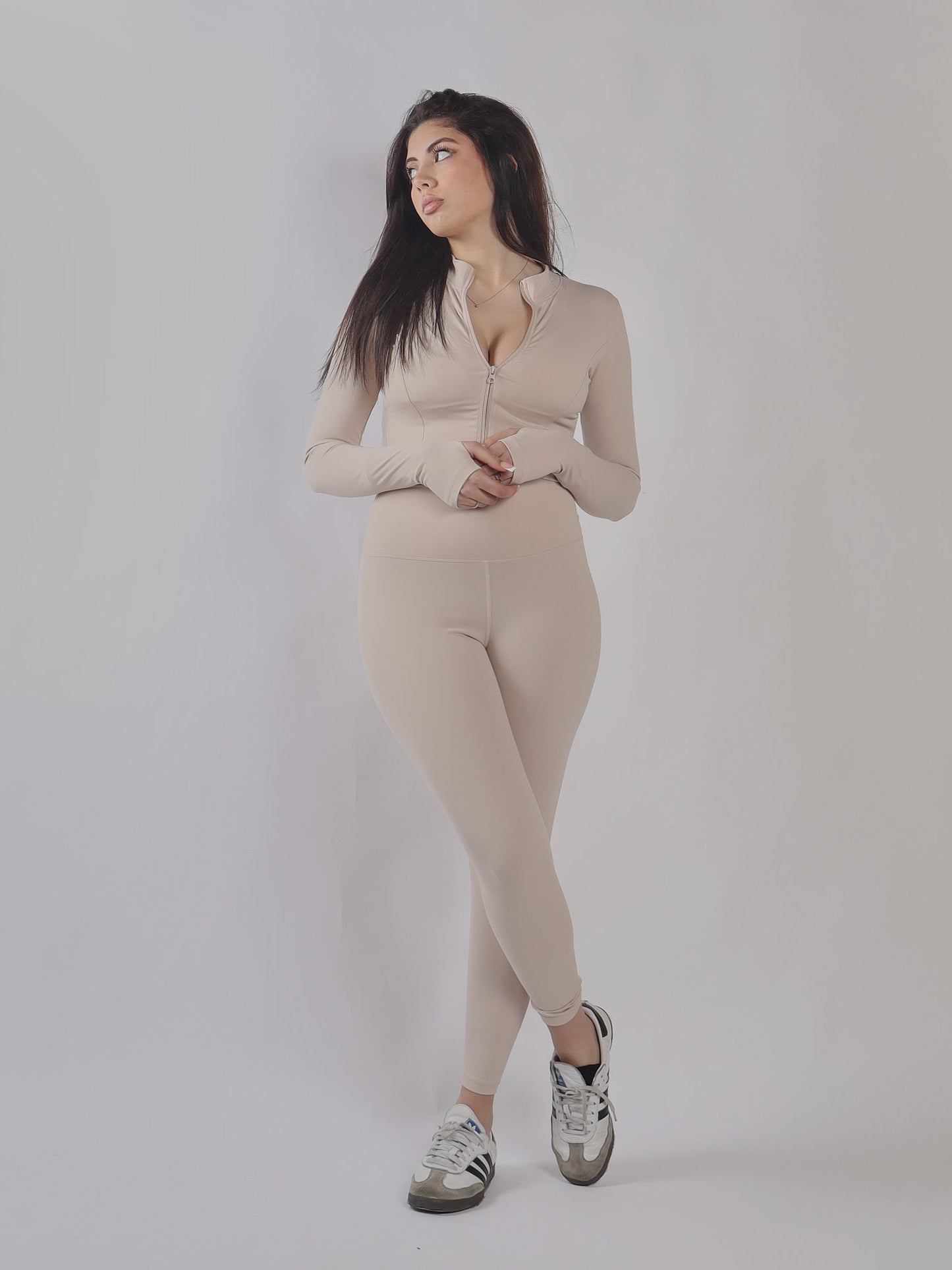 SET SPORTIVO A MANICHE LUNGHE CON ZIP