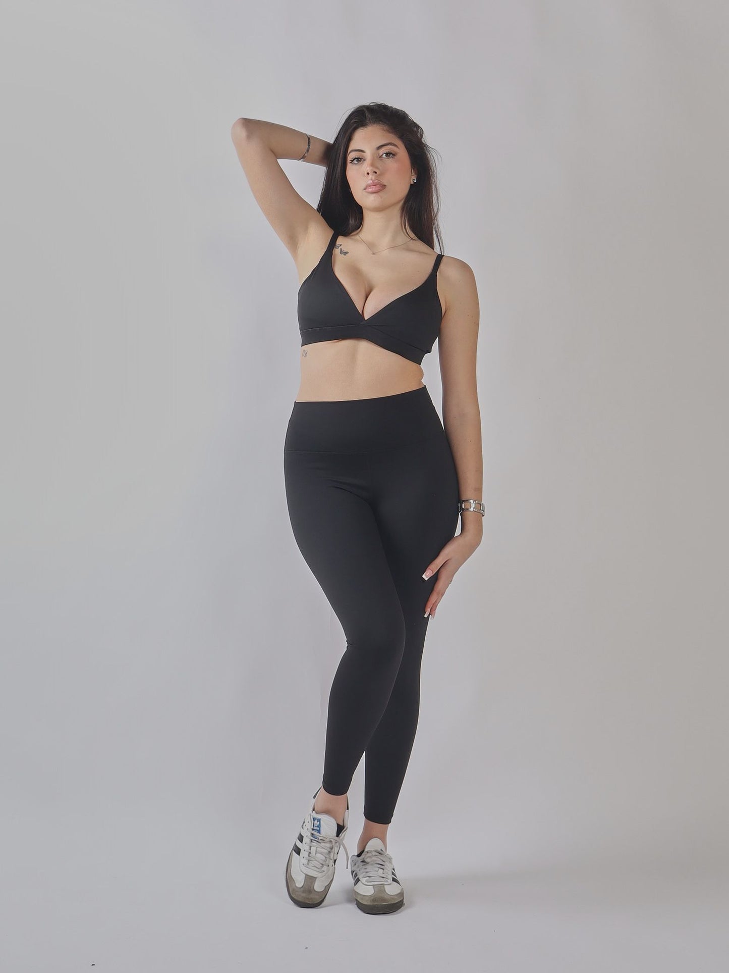 SET SPORTIVO A MANICHE LUNGHE CON ZIP