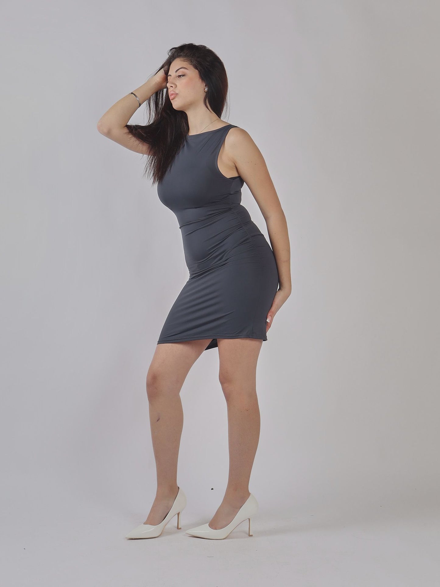 ABITO ADERENTE SENZA MANICHE DONNA