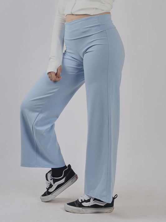 TUTA PALAZZO PE 25Tuta palazzo elegante e fluida,