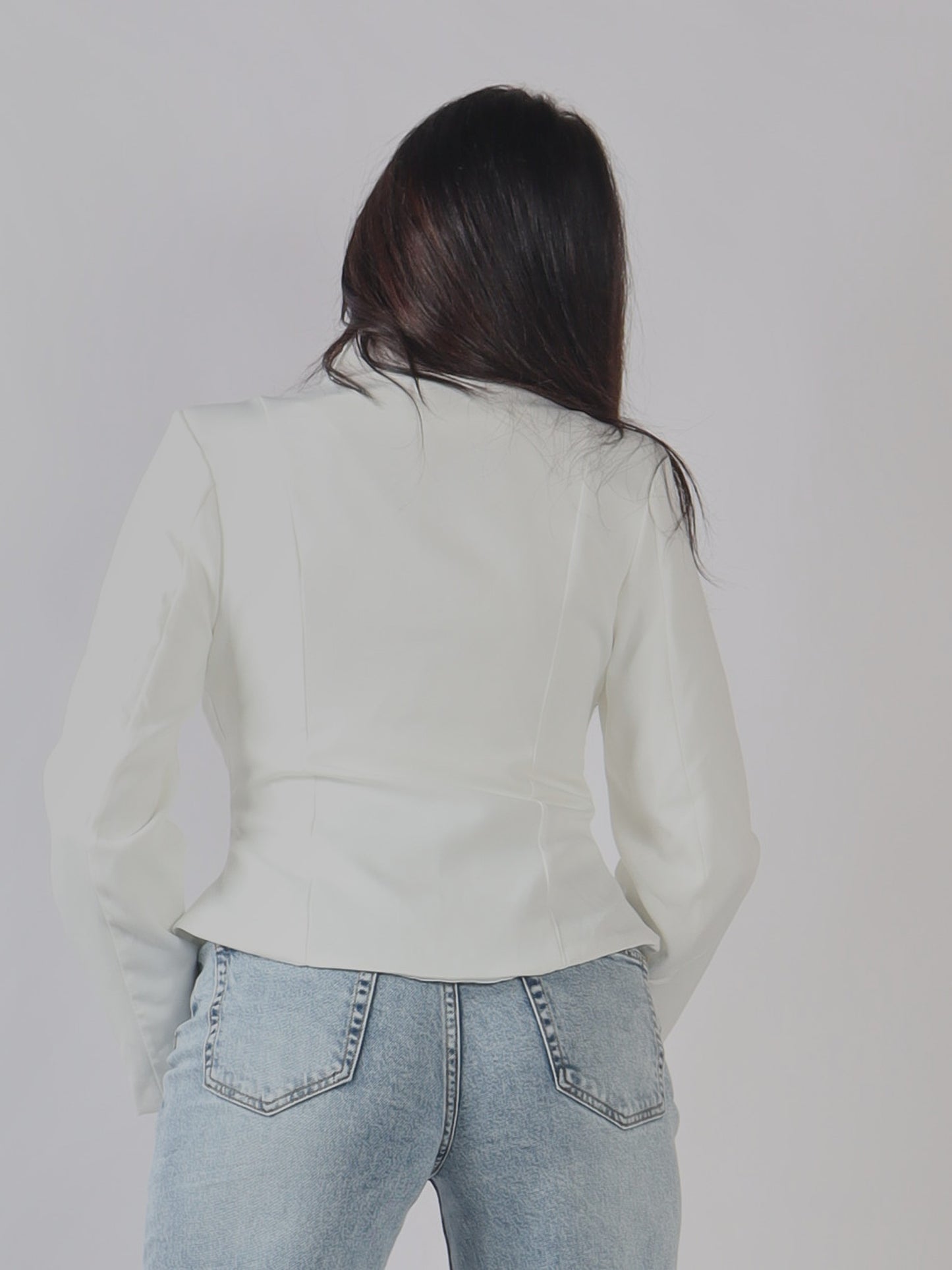 GIACCA CON COLLO A PUNTA PE 25