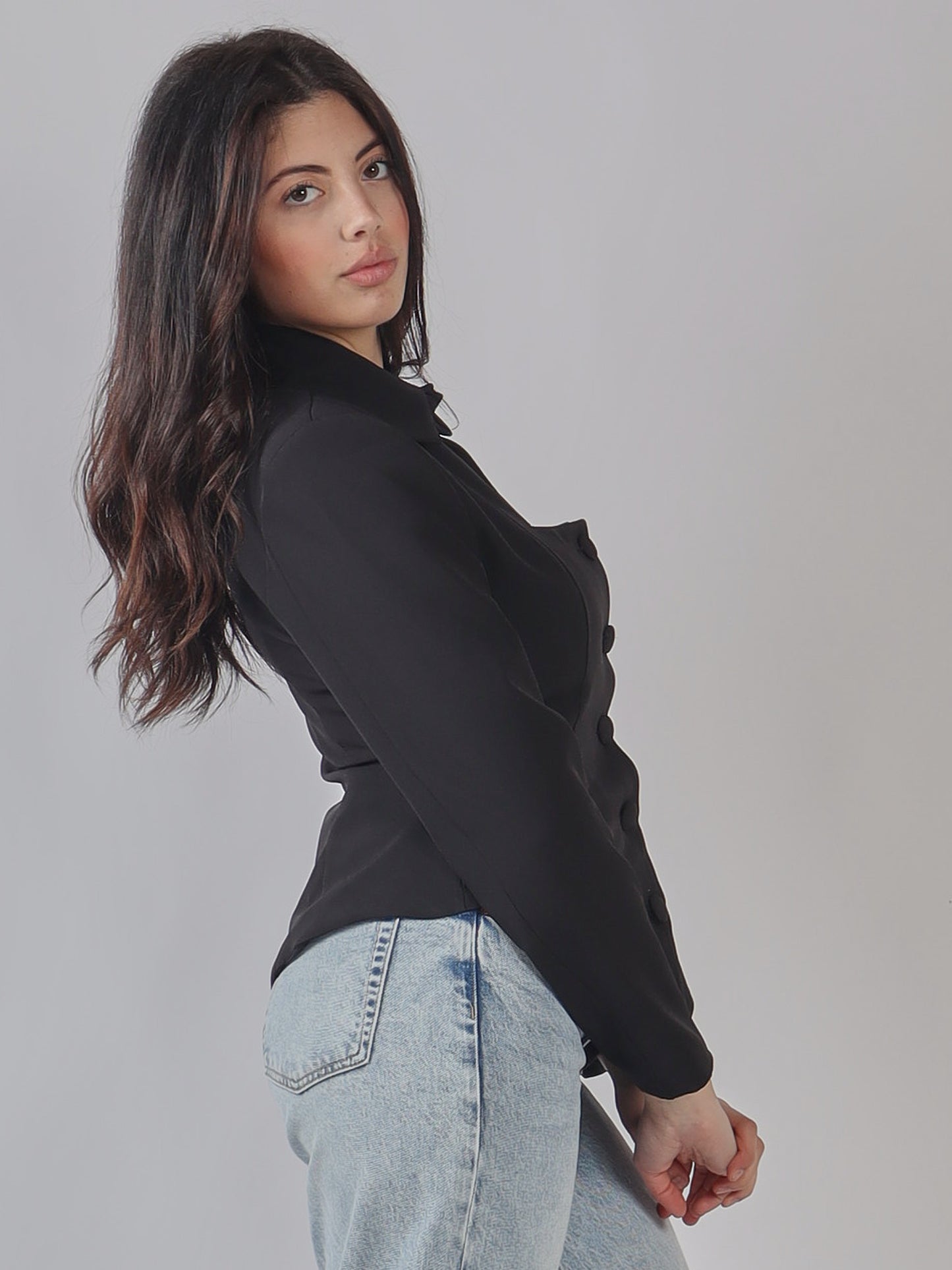 GIACCA CON COLLO A PUNTA PE 25