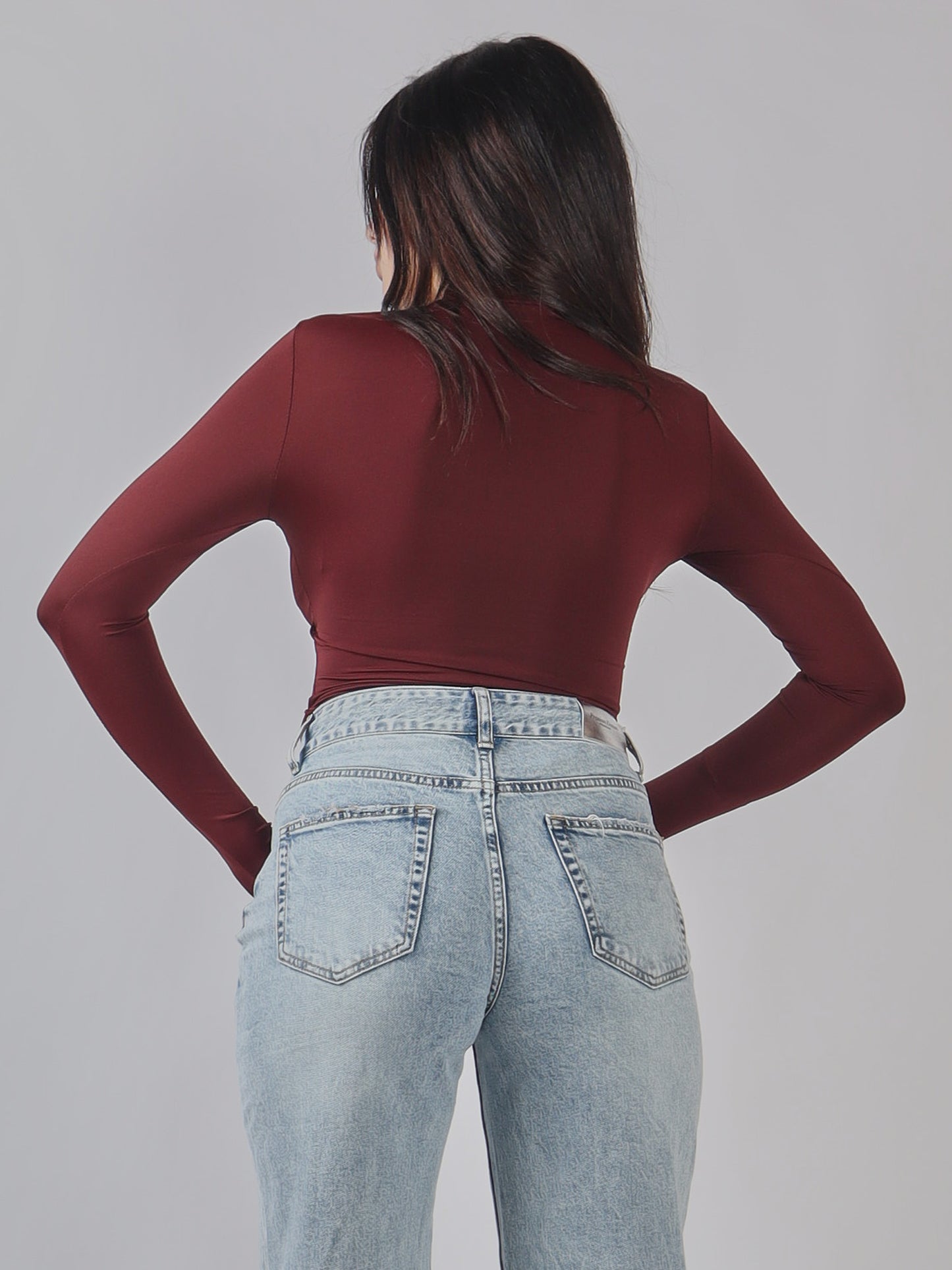 BODY SCOLLO QUADRATO PE 25