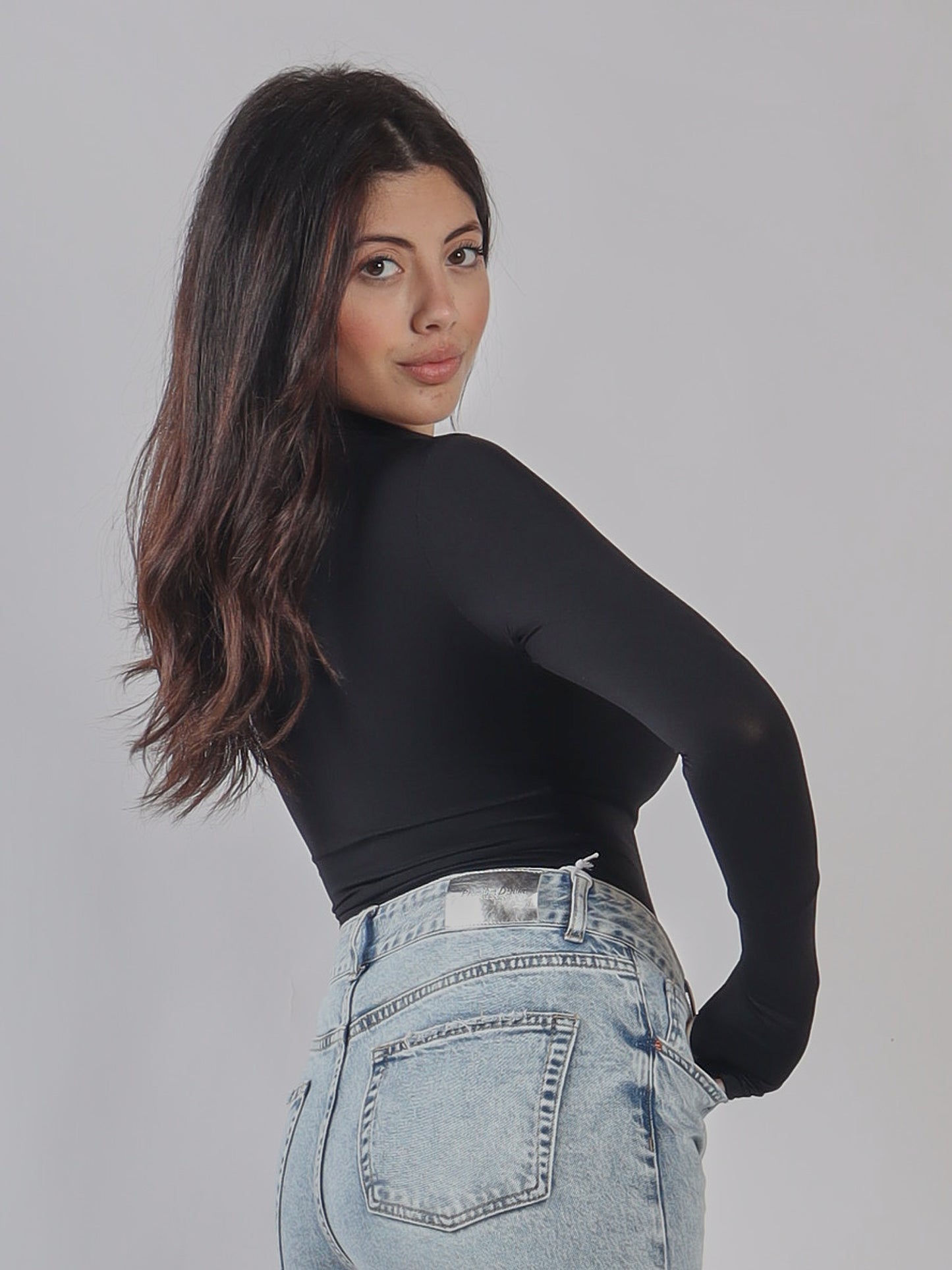 BODY SCOLLO QUADRATO PE 25