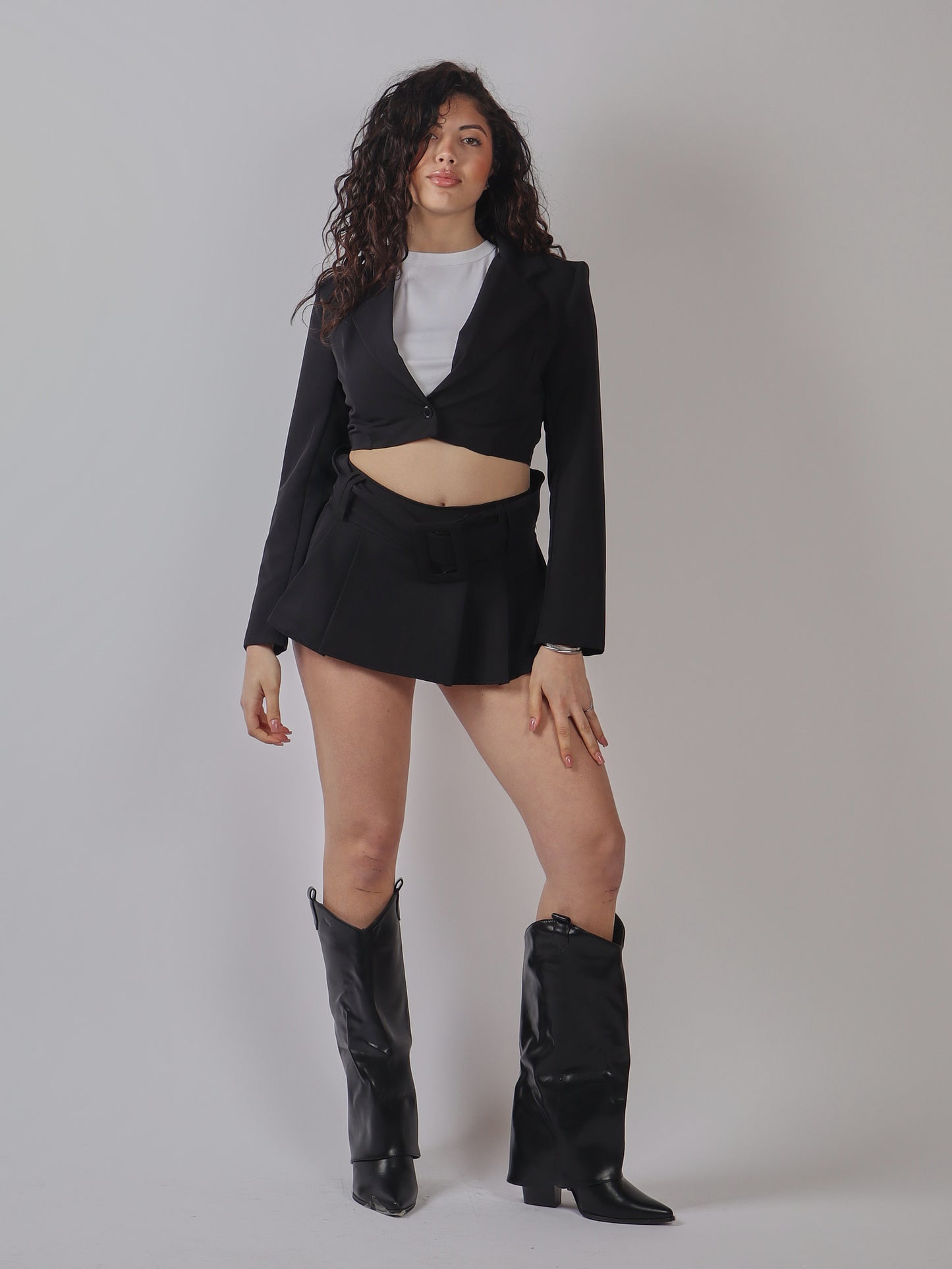 COMPLETO DONNA CON GIACCA CROP