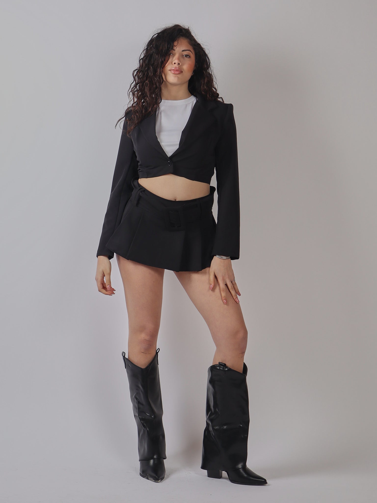 COMPLETO DONNA CON GIACCA CROP