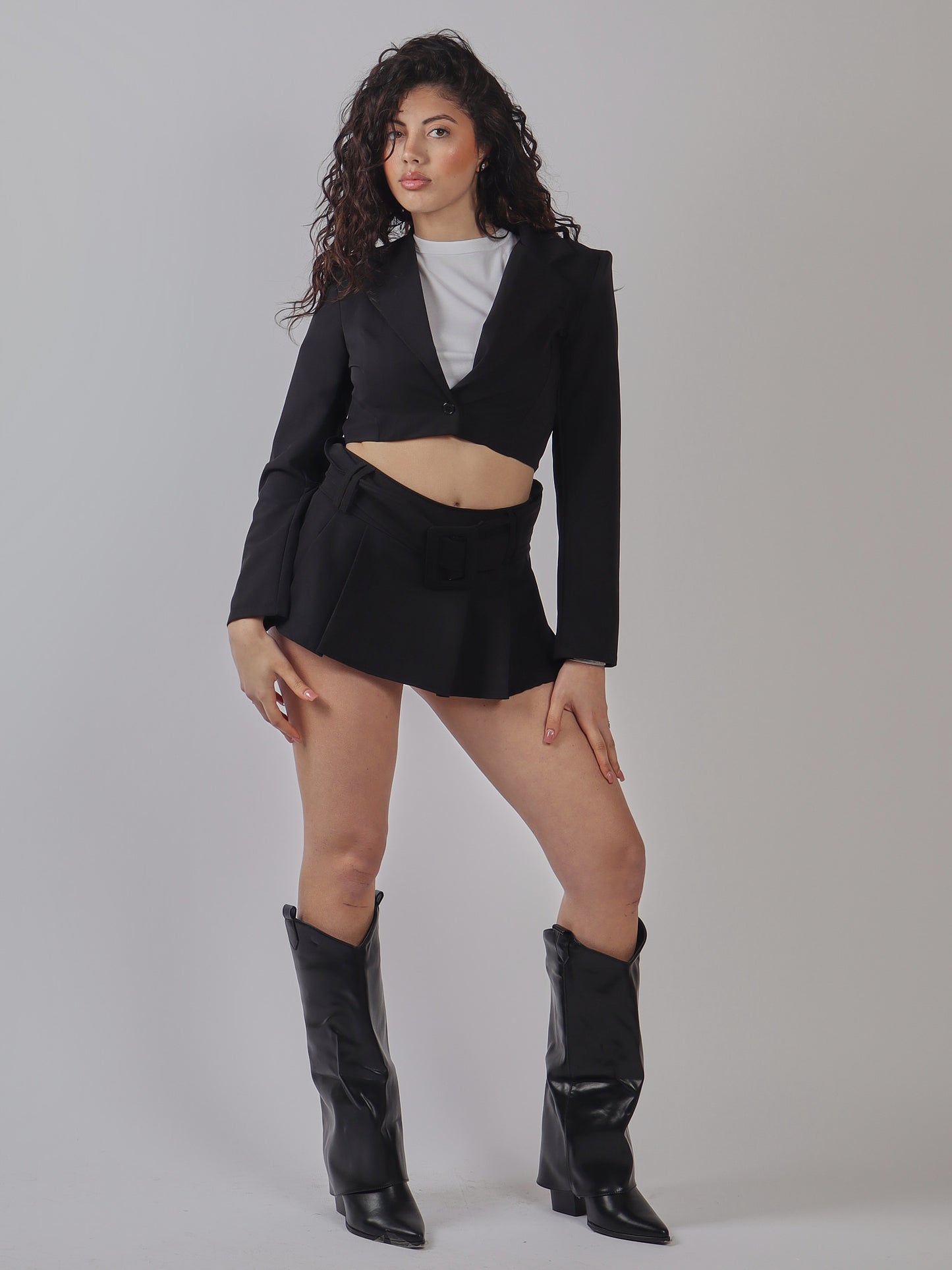 COMPLETO DONNA CON GIACCA CROP