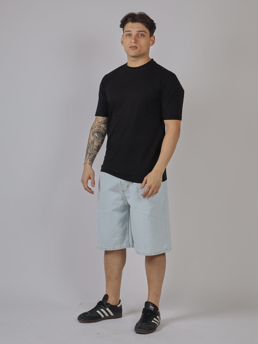 BERMUDA UOMO IN JEANS ELASTICIZZATO