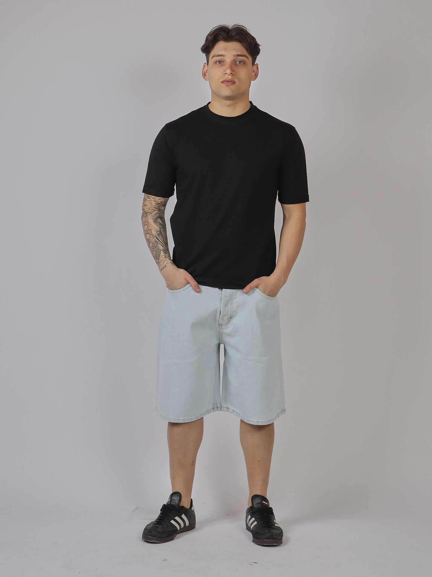 BERMUDA UOMO IN JEANS ELASTICIZZATO