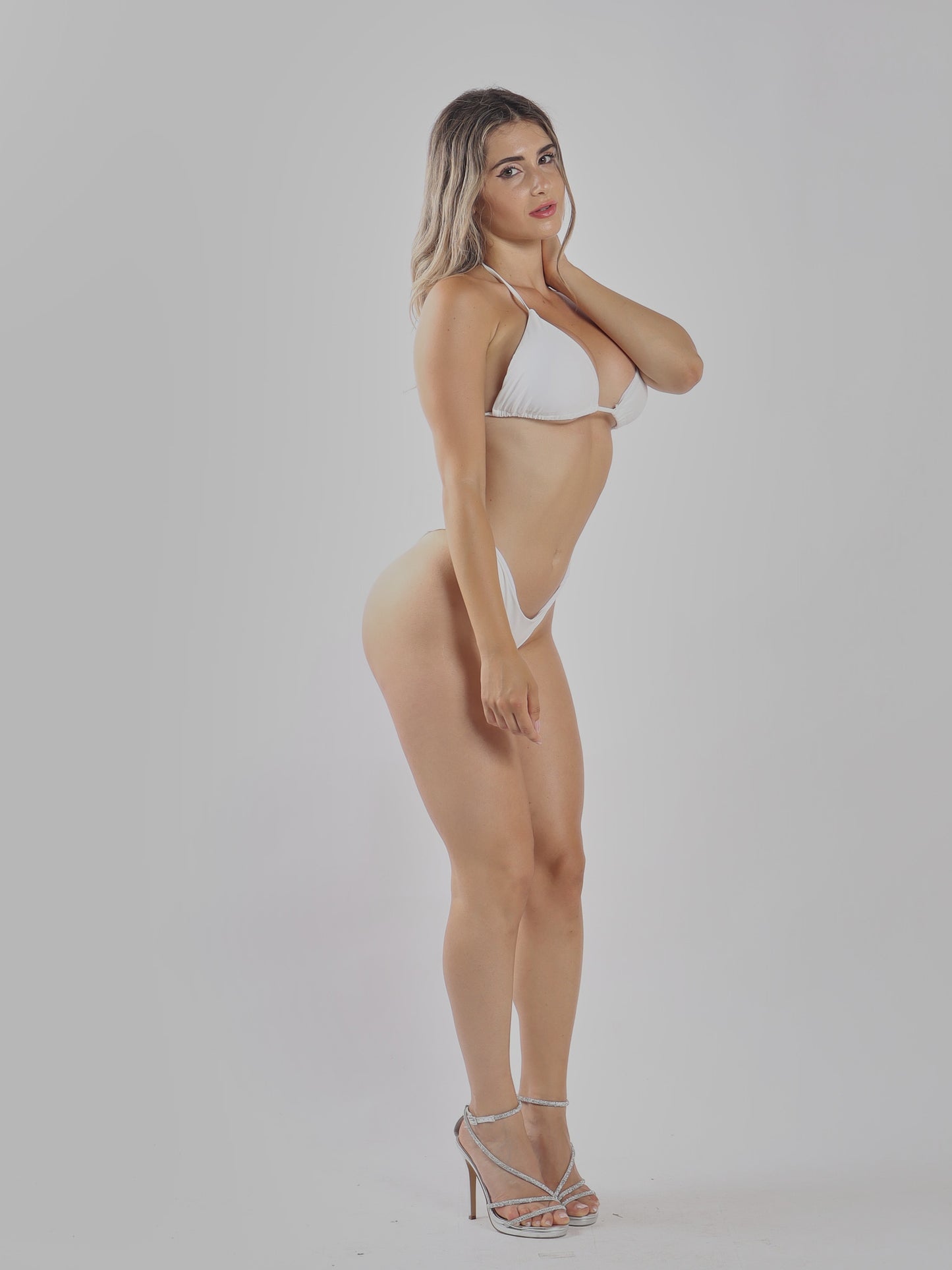 COSTUME CON PANTALONE