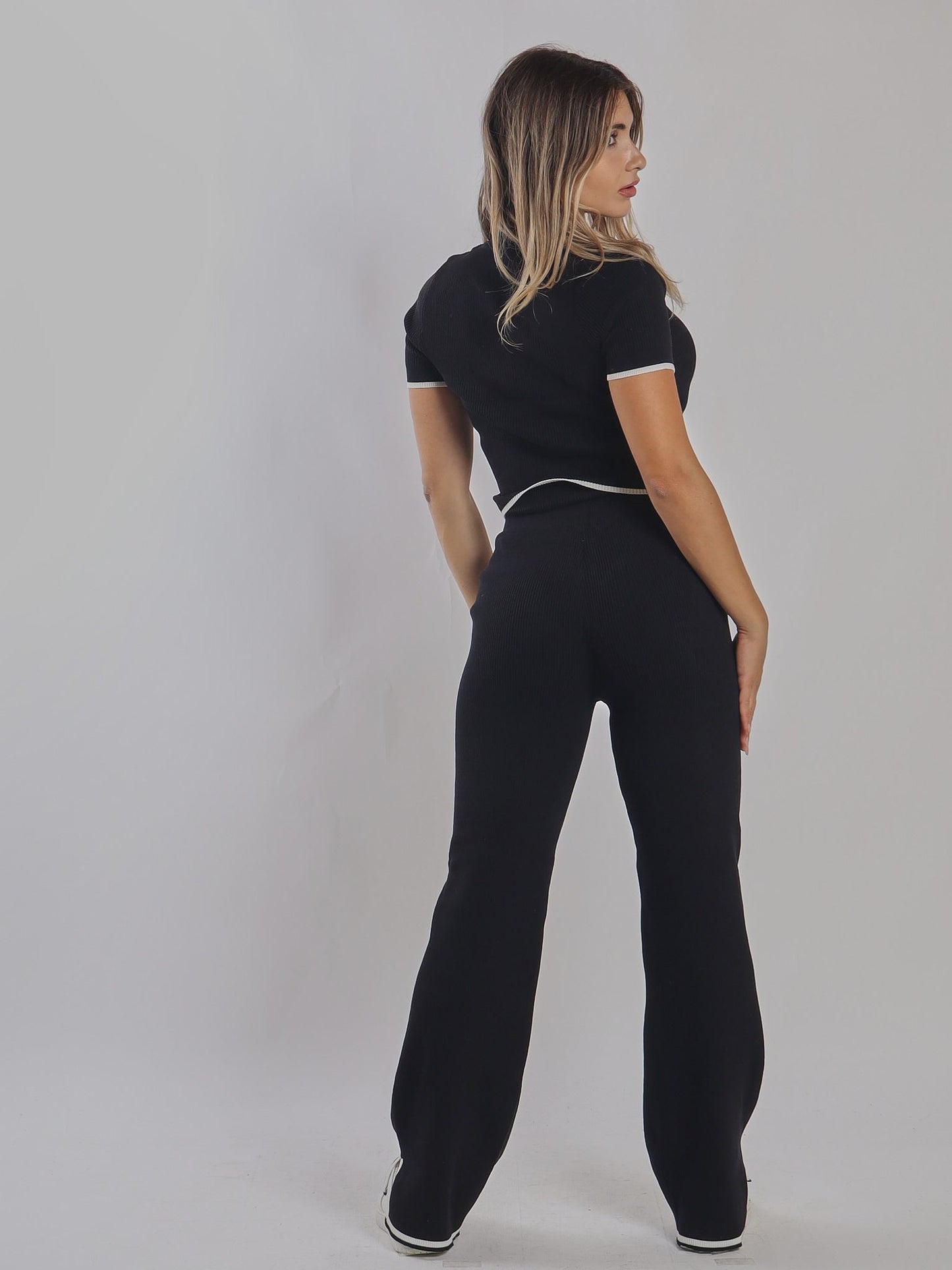 COMPLETO DONNA CON PANTALONE PALAZZO