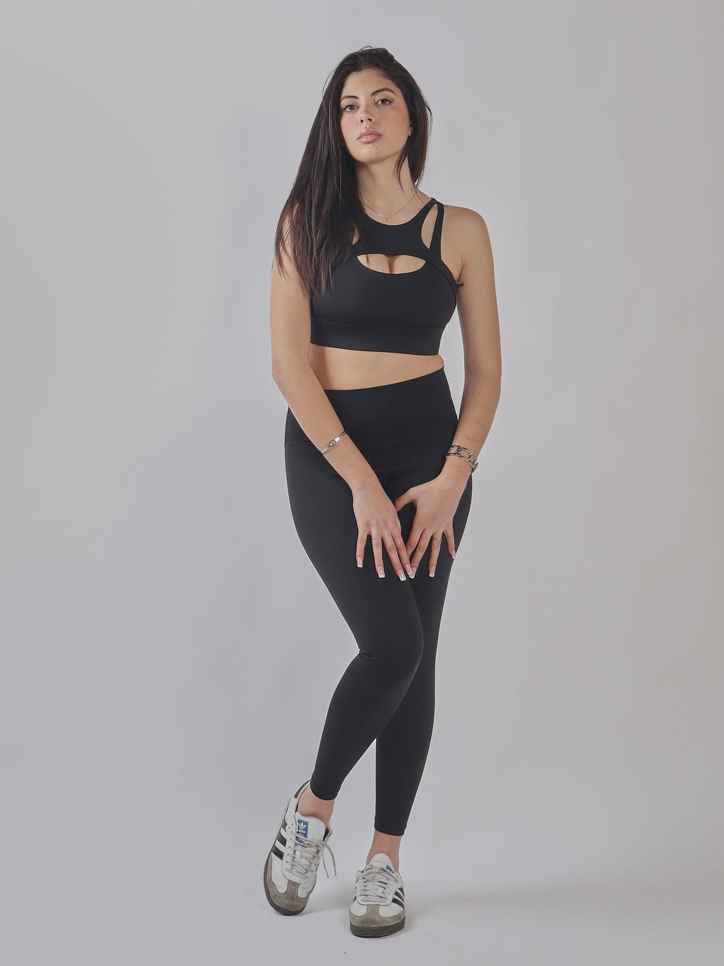 SET ACTIVEWEAR
