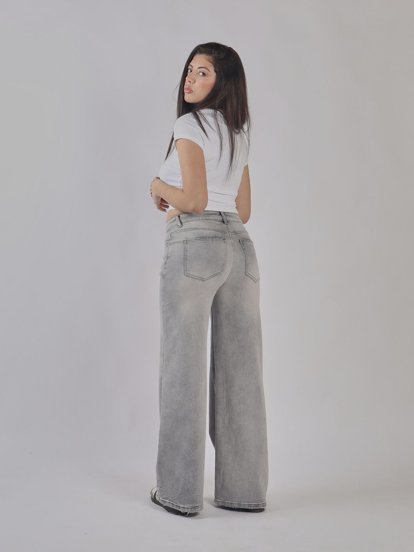 JEANS A GAMBA LARGA