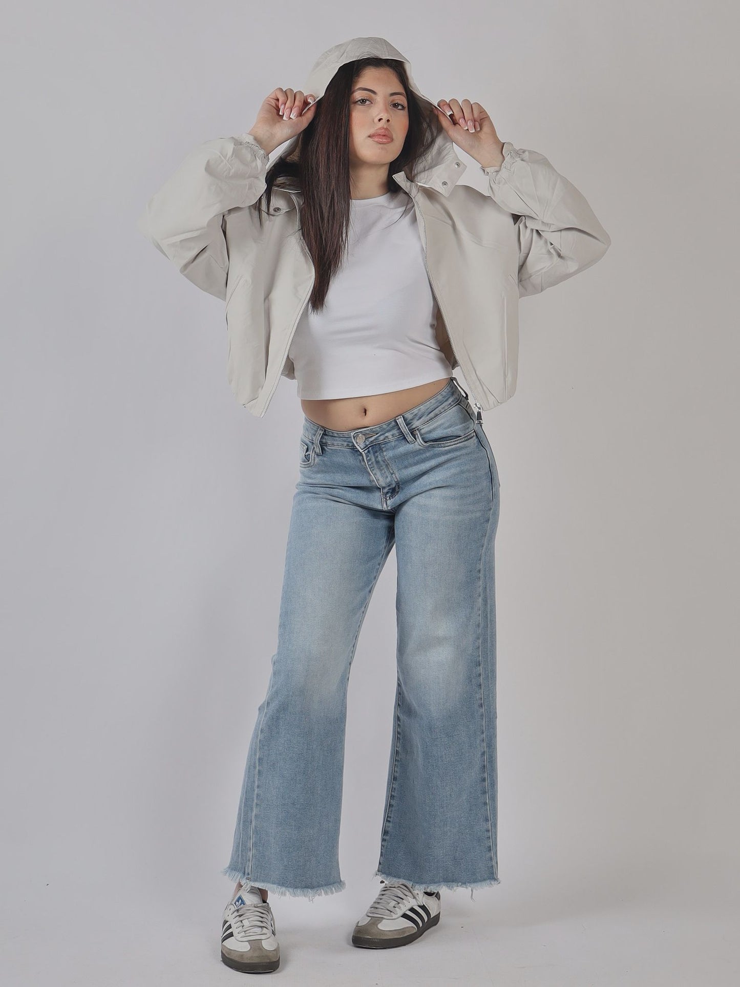 BOMBER CROP ANTIVENTO