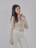 FELPA CROP CON CAPUCCIO PE 25