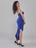 ABITO CON SCOLLO CUT-OUT