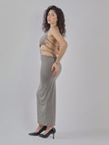 ABITO LUNGO CON DETTAGLI CUT-OUT
