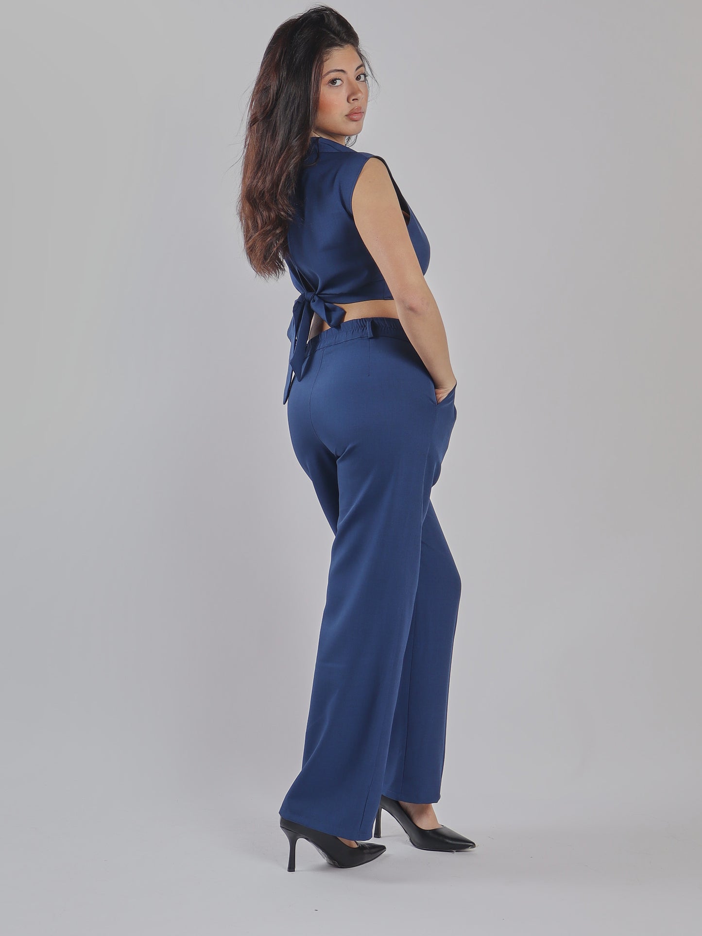 SET COORDINATO ELEGANTE CON TOP E PANTALONE A VITA