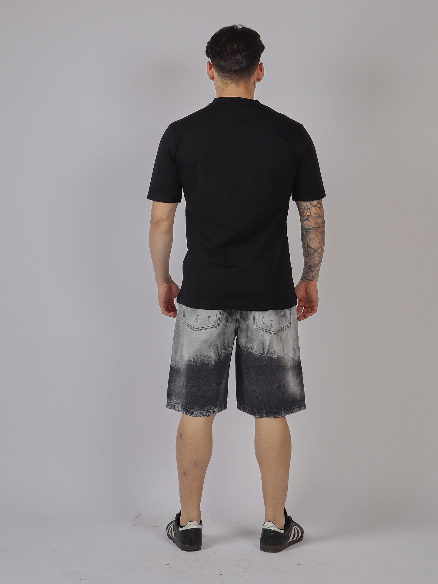 BERMUDA UOMO CON ABRASIONI PE25