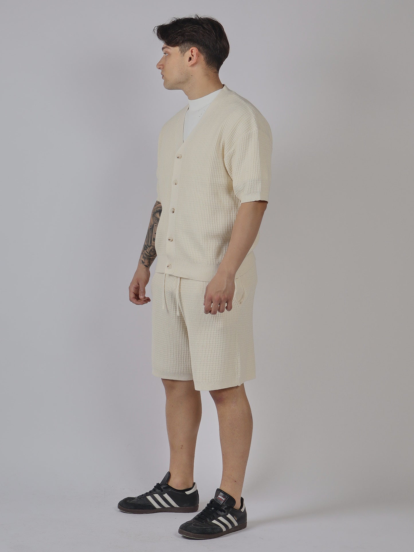 SET CARDIGAN IN MAGLIA E SHORTS UOMO