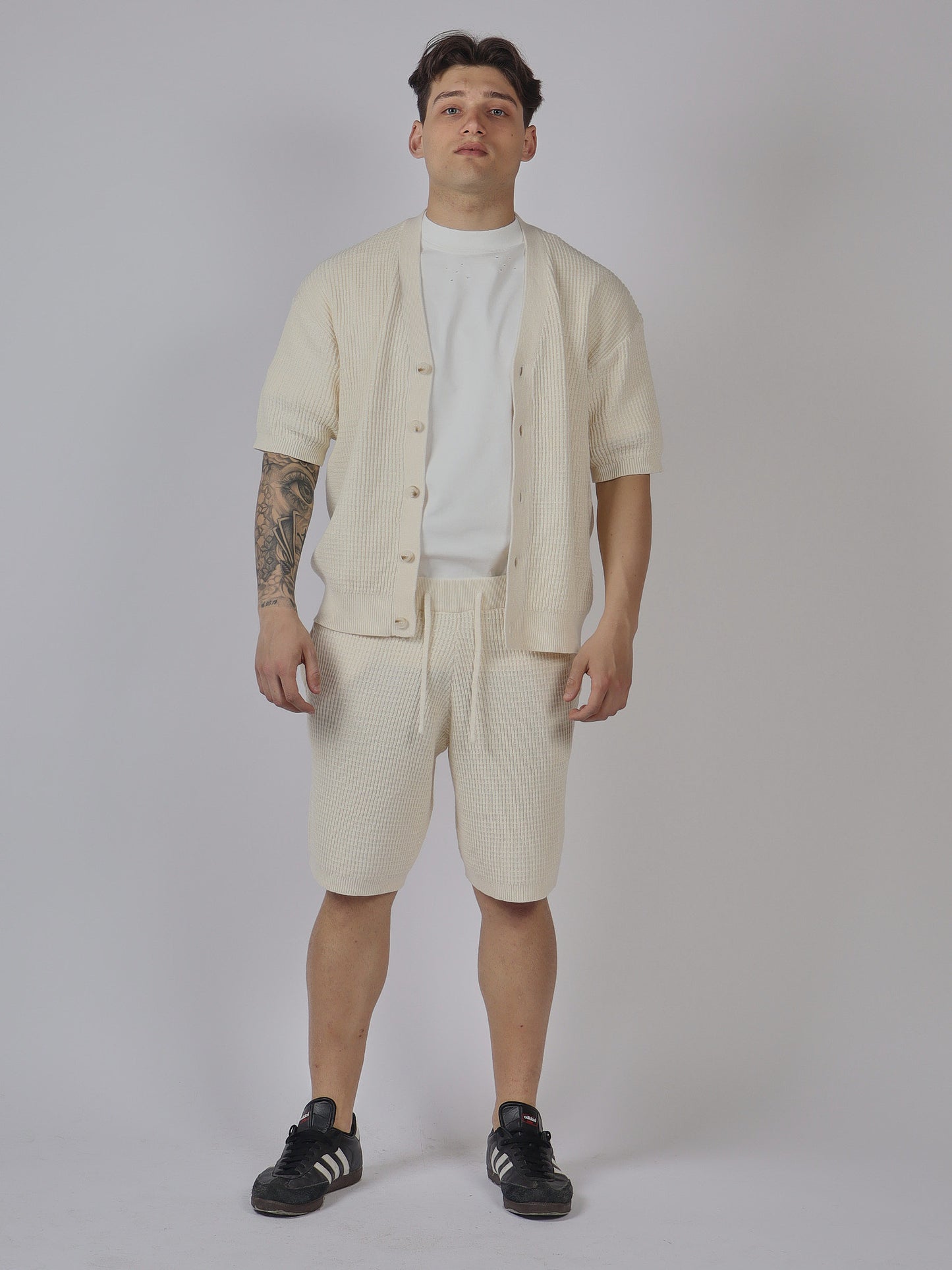 SET CARDIGAN IN MAGLIA E SHORTS UOMO